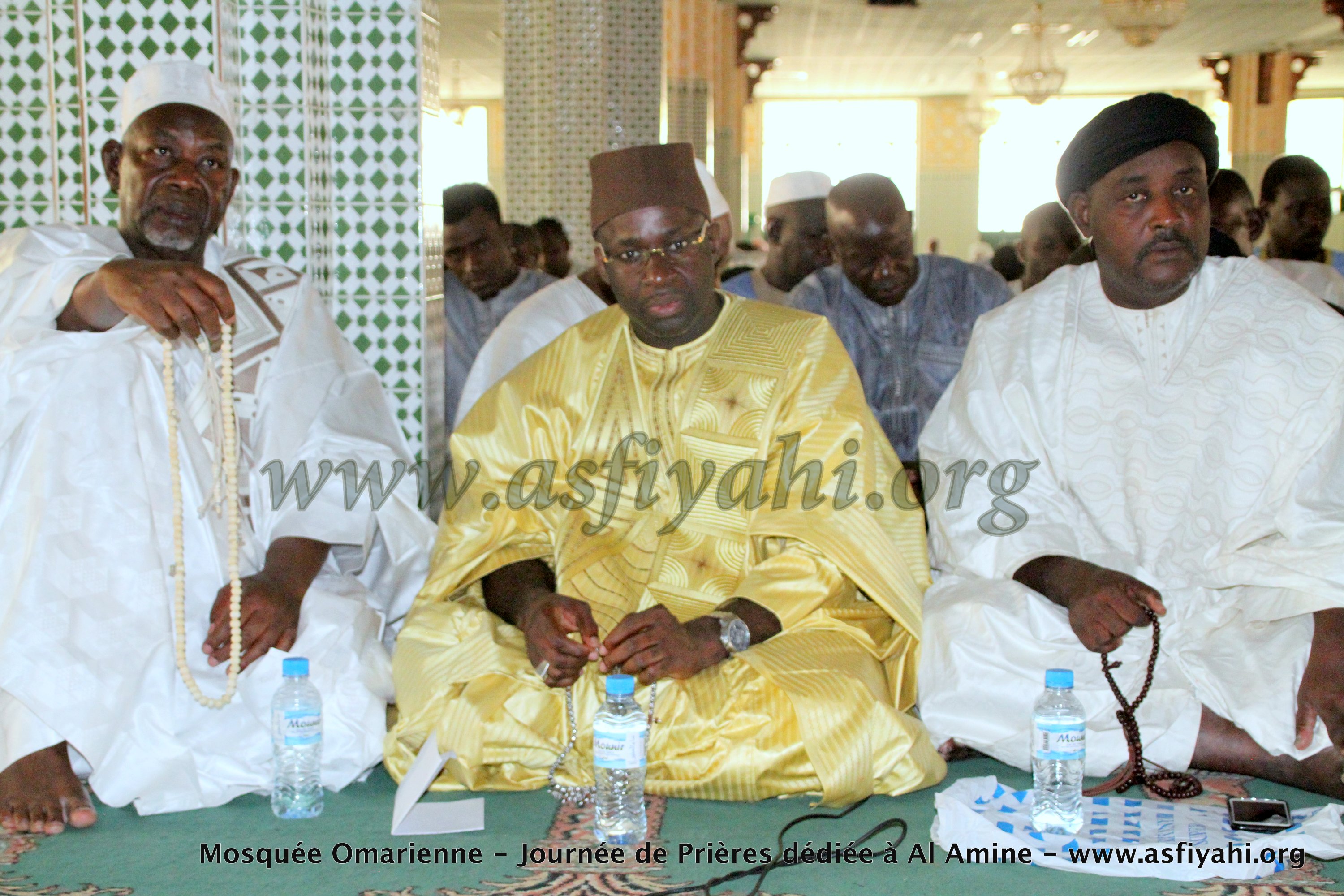 PHOTOS - Mosquée Omarienne: Les Images de la Journée de Prières dédiée à Serigne Abdoul Aziz Sy Al Amine  (rta)