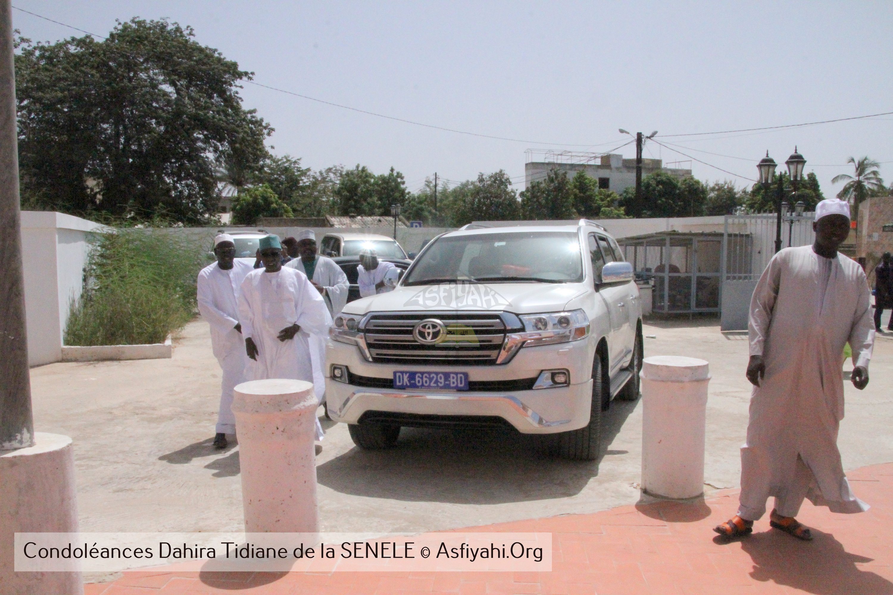 PHOTOS - Les Images de la presentation de Condoleances du Dahira Tidiane de la SENELEC, au Khalif General des Tidianes Serigne Mbaye Sy Mansour
