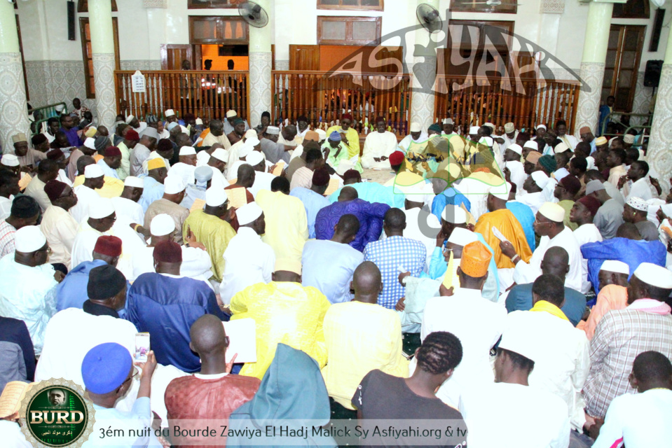 PHOTOS - GAMOU TIVAOUANE 2017 - Les Images de la troisième nuit du Bourde a la Zawiya El Hadj Malick Sy