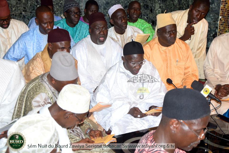 PHOTOS - TIVAOUANE - Les Images de la Cinquiéme nuit du Bourde à la Mosquée Serigne Babacar Sy