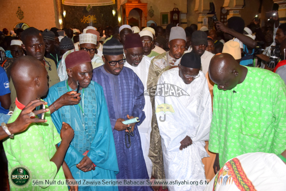 PHOTOS - TIVAOUANE - Les Images de la Cinquiéme nuit du Bourde à la Mosquée Serigne Babacar Sy
