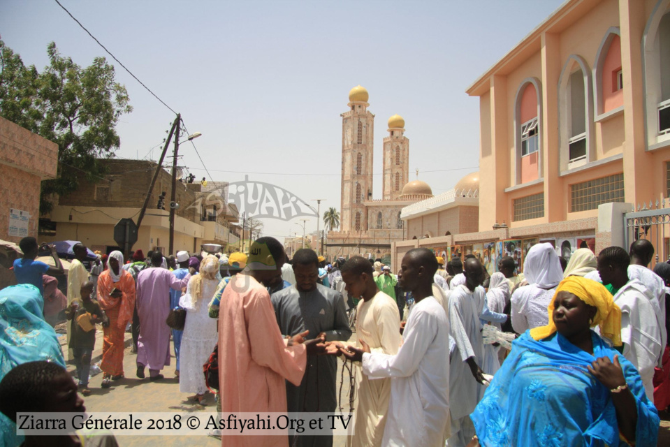 PHOTOS - ZIARRA GENERALE 2018 - Ferveur et Recueillements autour des Mausolées 