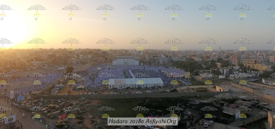 24 PHOTOS - Vue Aérienne de la Hadratoul Jumma de ce Vendredi 11 Mai au Stade Amadou Barry - La Spiritualité Tijan au coeur de Dakar