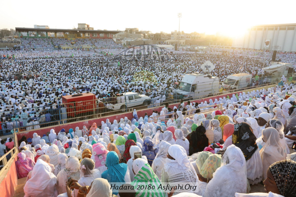 PHOTOS - STADE AMADOU BARRY - Les Images de la Hadratoul Jumma 2018 organisée par Abnâ'u Hadrati Tijaniyati, présidée par Serigne Pape Malick SY