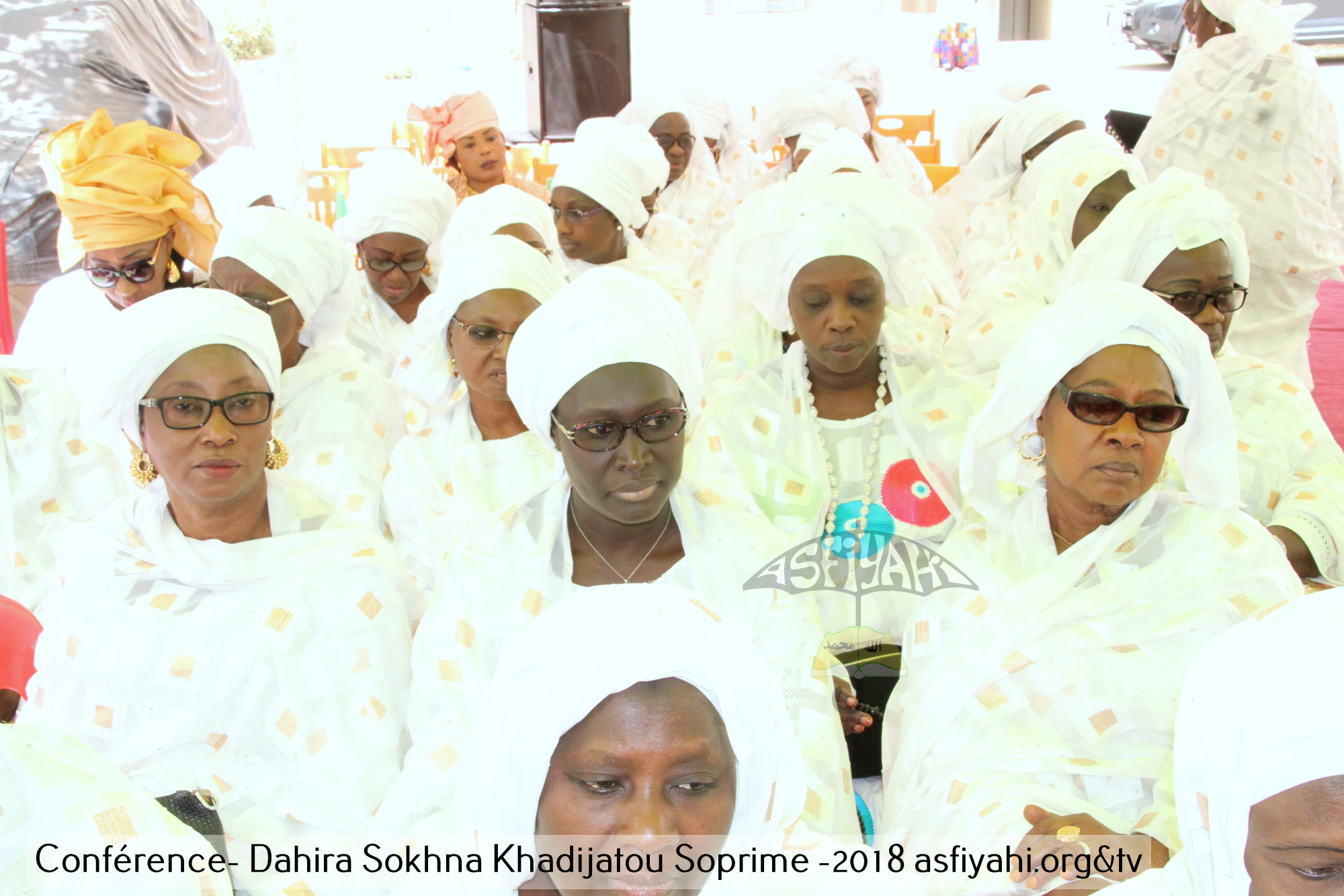 PHOTOS - CITE SOPRIM - Les Images de la Conférence de l'association Sopé Seydatouna khadija, Mère des Croyants , dirigée par Adja Ouly Niang