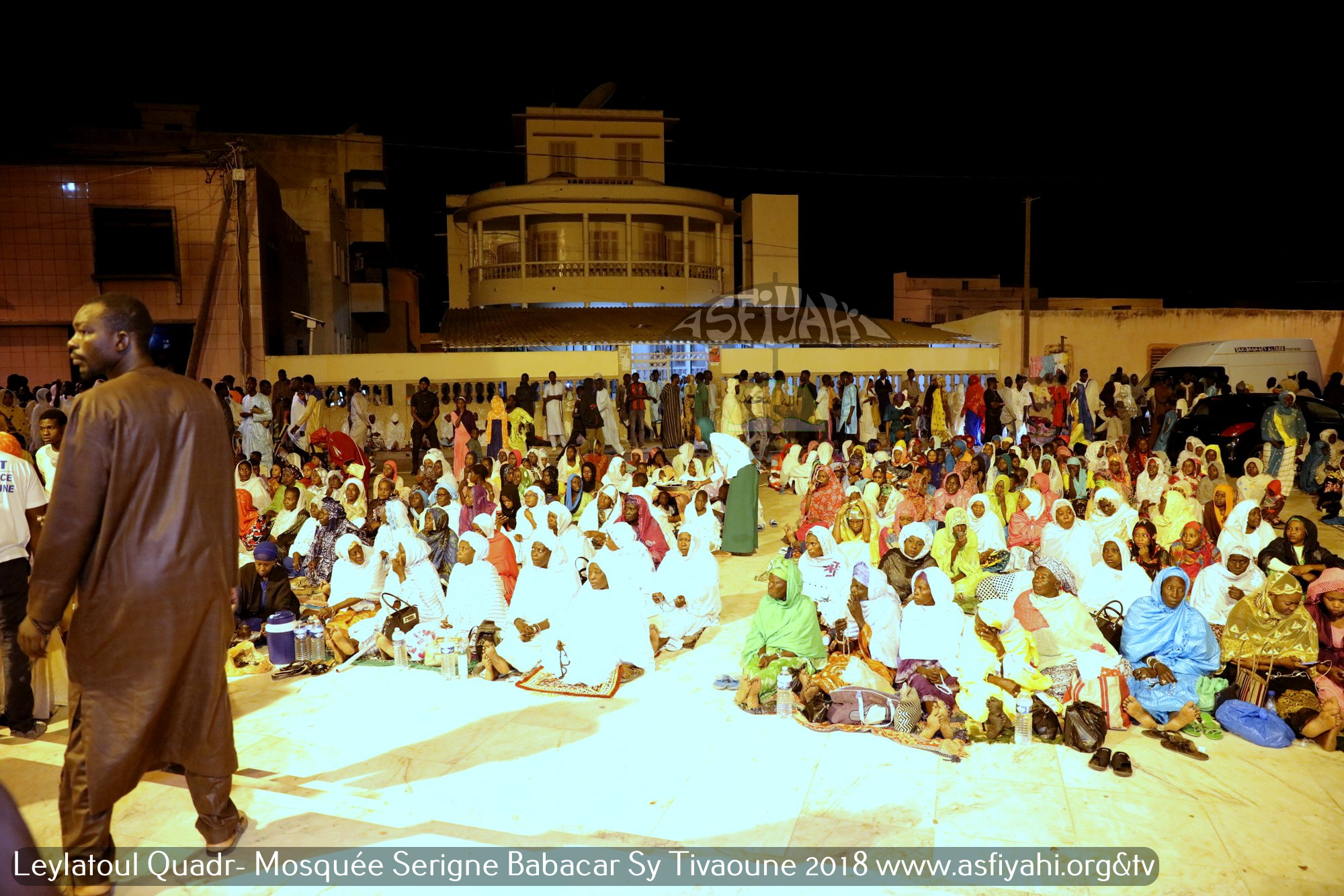 PHOTOS - TIVAOUANE - les Images de la Leylatoul Qadr 2018 à la Mosquée Serigne Babacar Sy sous la presidence de Serigne Pape Malick Sy