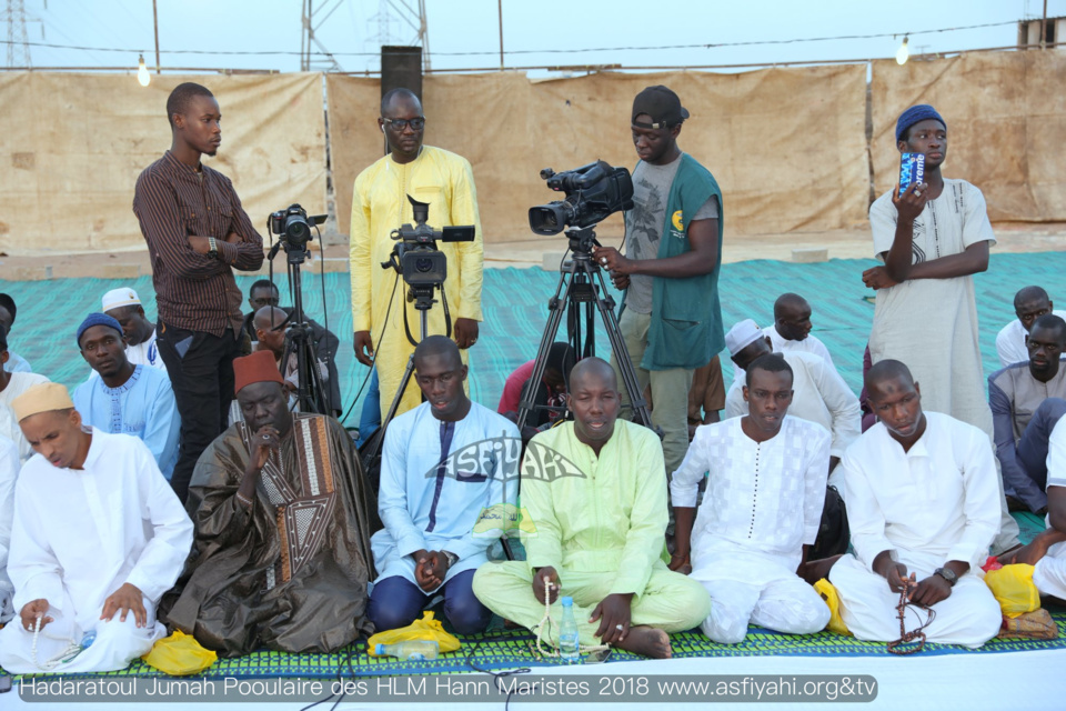 PHOTOS - Les Images de la Hadaratoul Jumah Populaire Abnâ'U Hadrati Tidjaniyati des HLM Hann Maristes