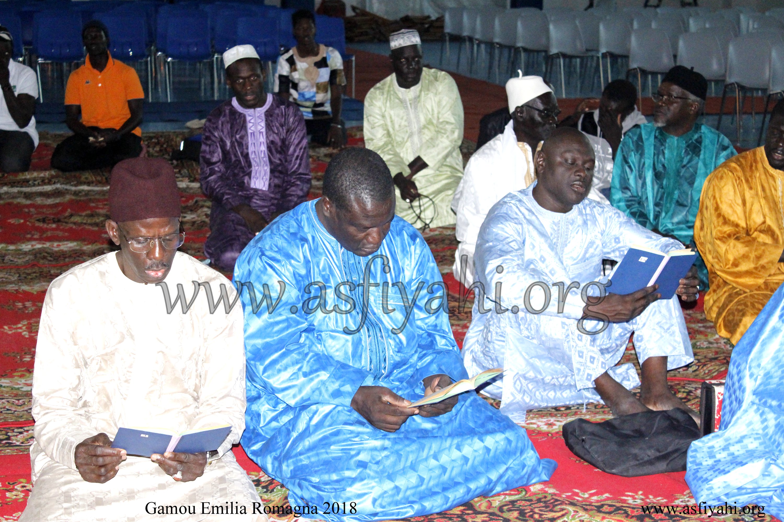 PHOTO - ITALIE - EMILIA ROMAGNA : GAMOU FÉDÉRATION DES DAHIRAS TIDIANES D'EMILIA ROMAGNA PRÉSIDÉ PAR SERIGNE HABIB SY MANSOUR 