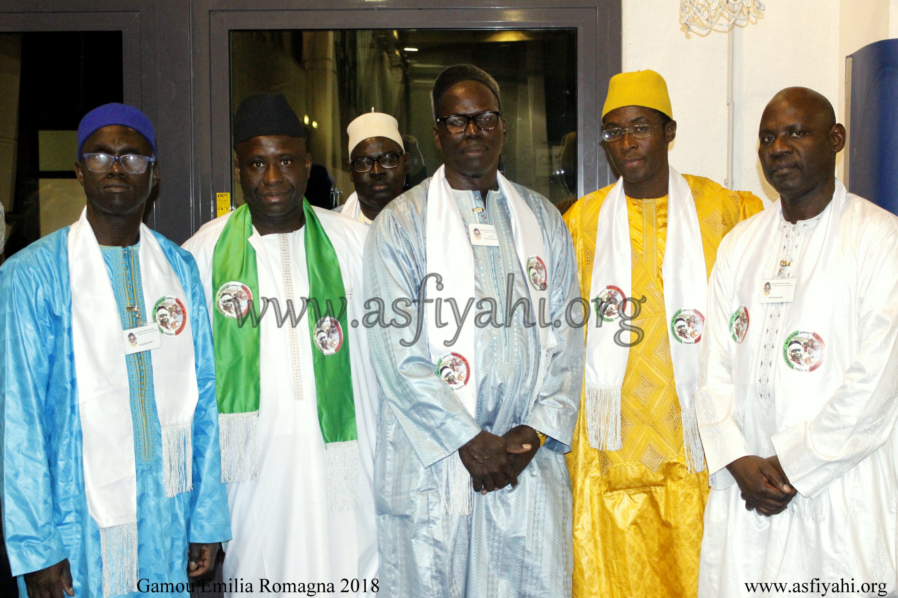 PHOTO - ITALIE - EMILIA ROMAGNA : GAMOU FÉDÉRATION DES DAHIRAS TIDIANES D'EMILIA ROMAGNA PRÉSIDÉ PAR SERIGNE HABIB SY MANSOUR 