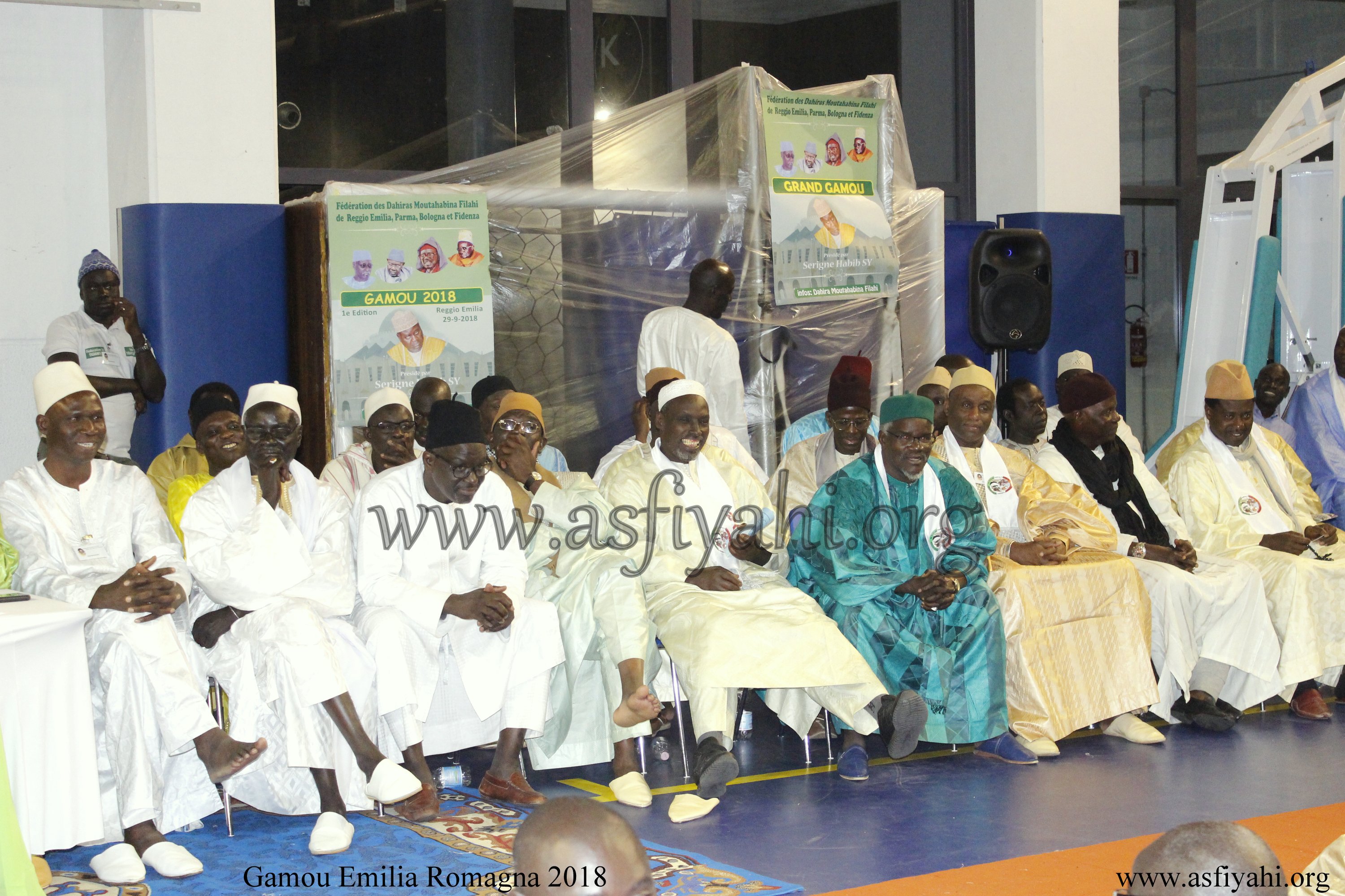 PHOTO - ITALIE - EMILIA ROMAGNA : GAMOU FÉDÉRATION DES DAHIRAS TIDIANES D'EMILIA ROMAGNA PRÉSIDÉ PAR SERIGNE HABIB SY MANSOUR 