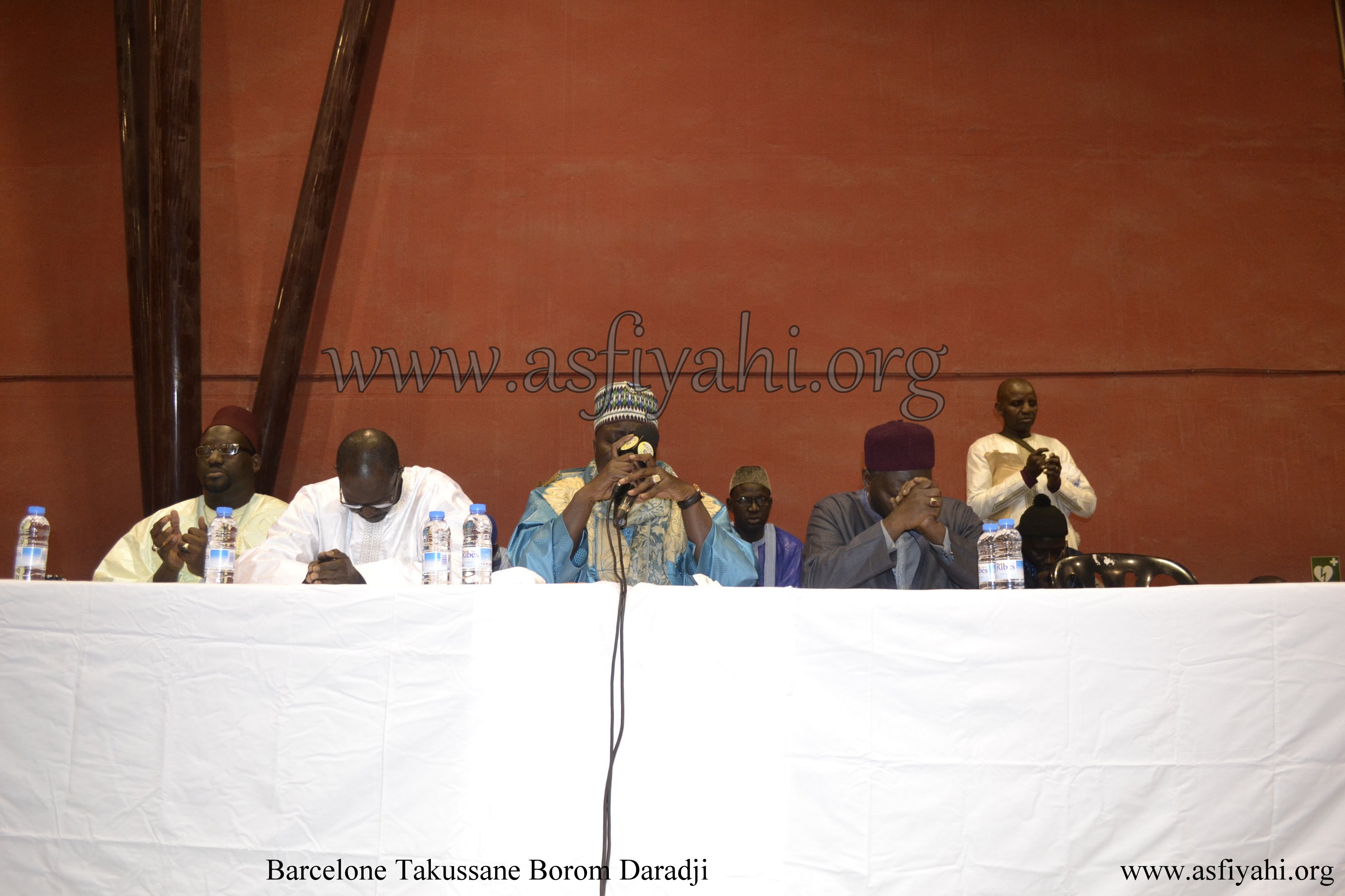 PHOTO - ESPAGNE - BARCELONE : Les Images du Takoussan Borom Daara Ji organisé par le Dahiratoul Moutahabina Filahi de Barcelone