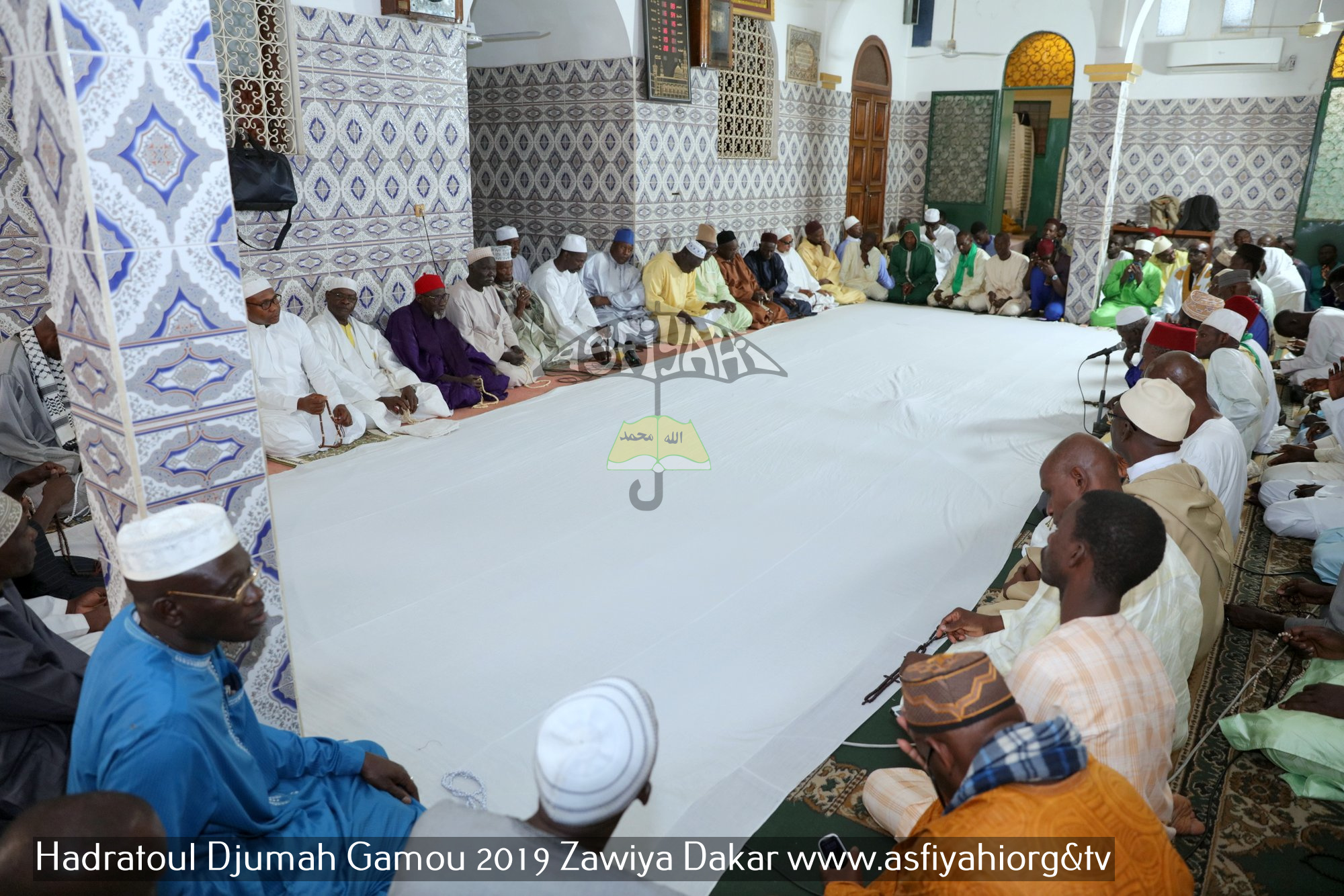 PHOTOS - ZAWIYA DAKAR - Les Images de la Hadratoul Djumah en prélude au Gamou 2019 de la Zawiya 