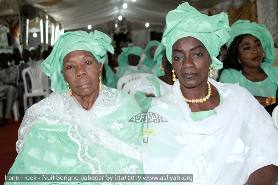 PHOTOS - Les Images de la Nuit Serigne Babacar SY édition 2019, organisée par l'Union des Jeunes Tidianes de FANN - GUEULE TAPEE 