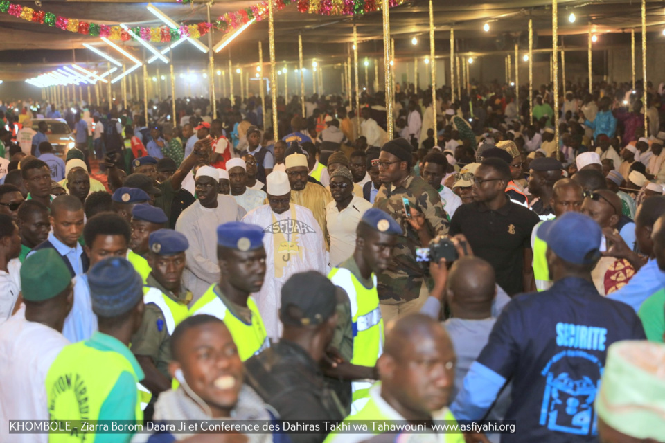PHOTOS -KHOMBOLE : Les Images de la Ziarra Borom Daara Ji et Conference des Dahiras Takhi Wa Tahawouni , Samedi 13 Avril 2019