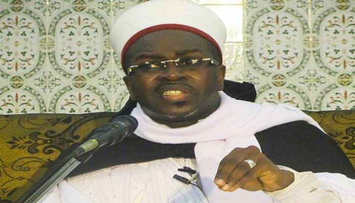 SERIGNE EL HADJI MOUHAMADOU ABDOULAYE CISSE, IMAM RATIB DE LA GRANDE MOSQUEE IHSAAN DE SAINT-LOUIS PRESENTE SES VOEUX DE NOUVEL AN A TOUTE LA COMMUNAUTE MUSULMANE...