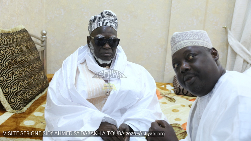 PHOTOS - Serigne Mountakha Mbacké, parrain du Gamou annuel de Diacksao: Les Images de la Visite de Serigne Sidy Ahmed Sy Dabakh à Touba