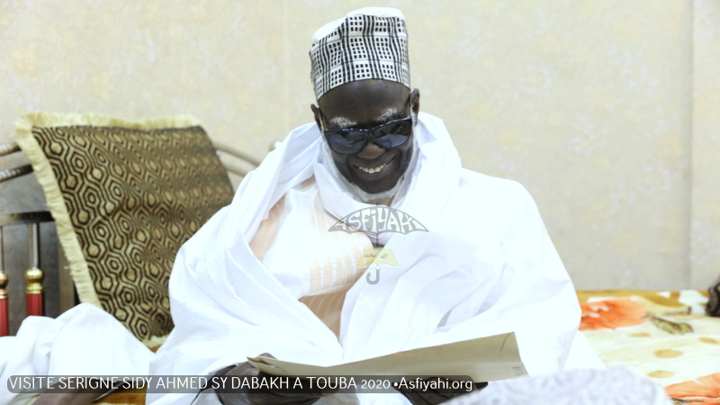 PHOTOS - Serigne Mountakha Mbacké, parrain du Gamou annuel de Diacksao: Les Images de la Visite de Serigne Sidy Ahmed Sy Dabakh à Touba