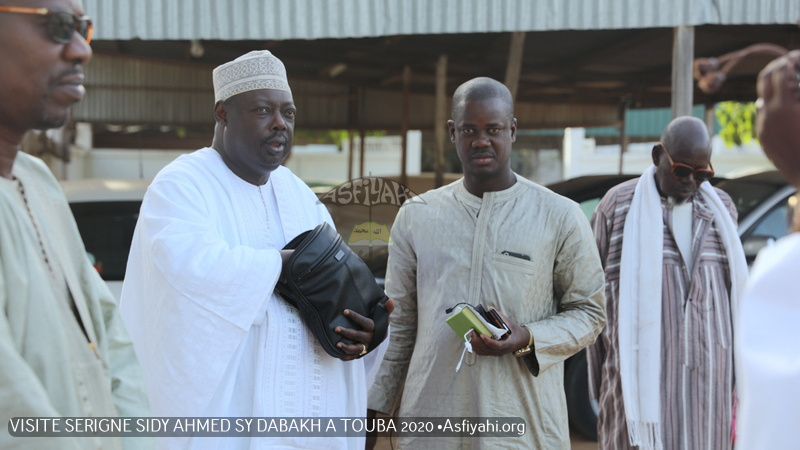 PHOTOS - Serigne Mountakha Mbacké, parrain du Gamou annuel de Diacksao: Les Images de la Visite de Serigne Sidy Ahmed Sy Dabakh à Touba