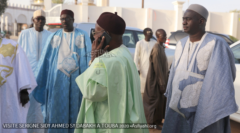 PHOTOS - Serigne Mountakha Mbacké, parrain du Gamou annuel de Diacksao: Les Images de la Visite de Serigne Sidy Ahmed Sy Dabakh à Touba