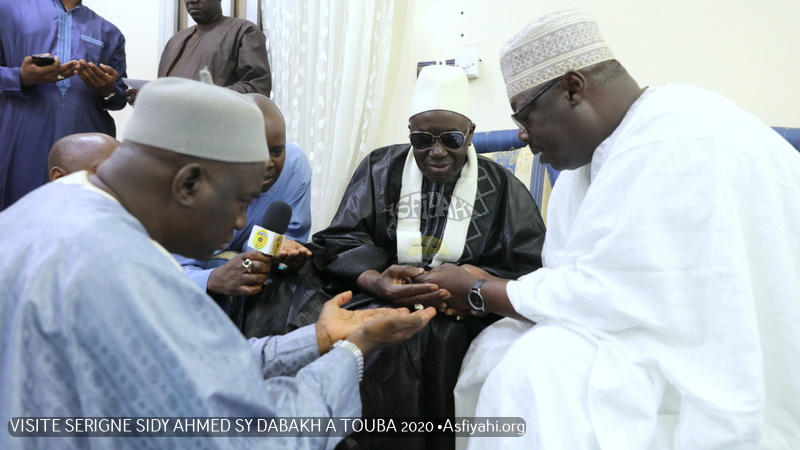 PHOTOS - Serigne Mountakha Mbacké, parrain du Gamou annuel de Diacksao: Les Images de la Visite de Serigne Sidy Ahmed Sy Dabakh à Touba