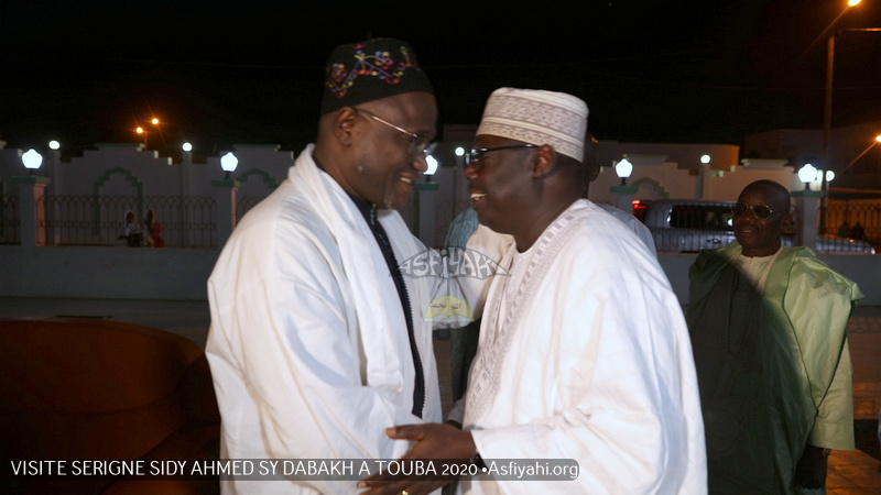 PHOTOS - Serigne Mountakha Mbacké, parrain du Gamou annuel de Diacksao: Les Images de la Visite de Serigne Sidy Ahmed Sy Dabakh à Touba
