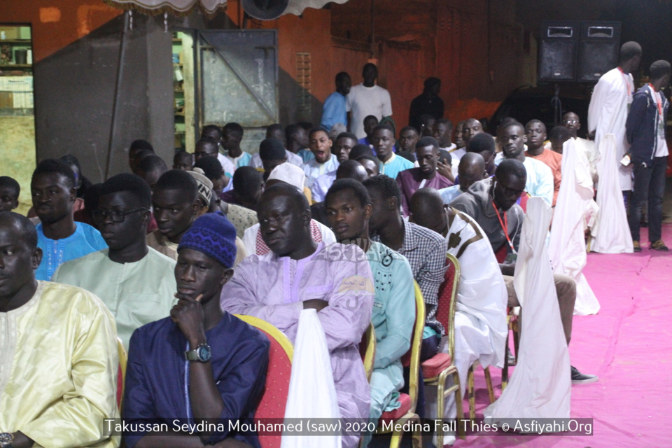 PHOTOS - THIES MEDINA FALL - Les images du Takussan Seydina Mouhamed (saw) organisé par Pape Moussa Mbaye