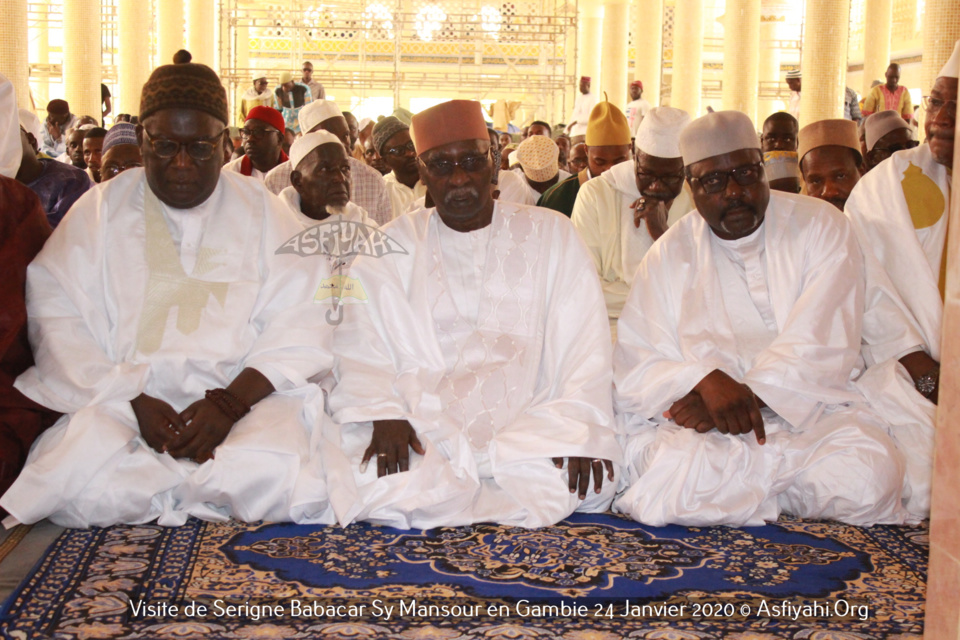 PHOTOS - GAMBIE - Serigne Babacar Sy Mansour assiste à la Prière de ce Vendredi 24 janvier et reçoit une délégation du parlement  de la CEDEAO 