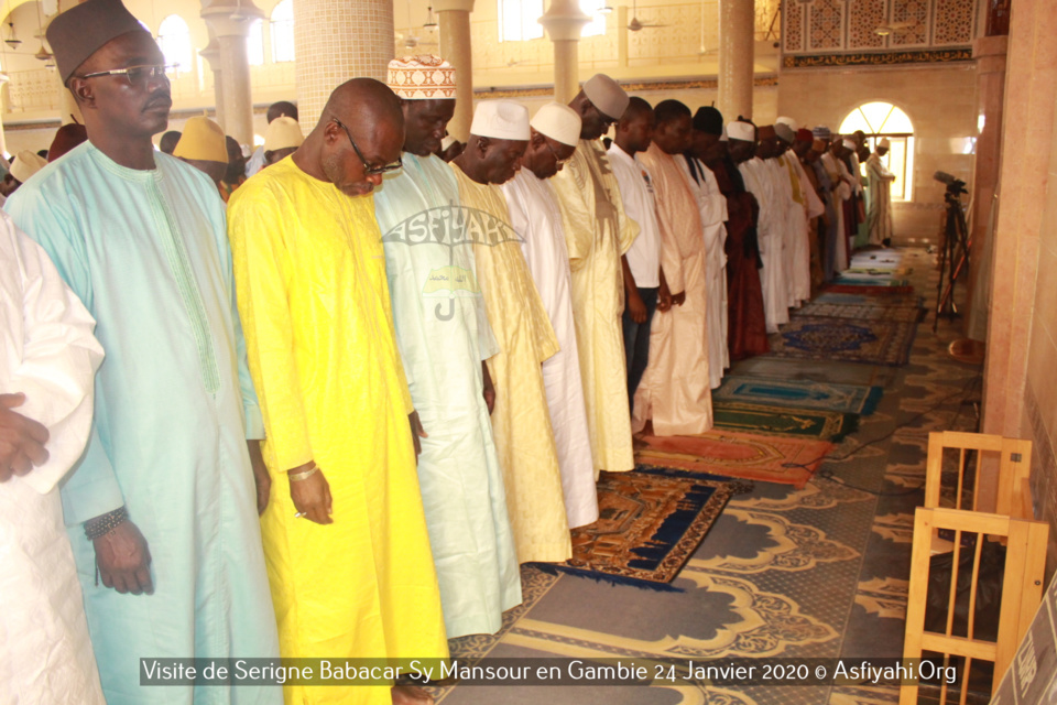 PHOTOS - GAMBIE - Serigne Babacar Sy Mansour assiste à la Prière de ce Vendredi 24 janvier et reçoit une délégation du parlement  de la CEDEAO 