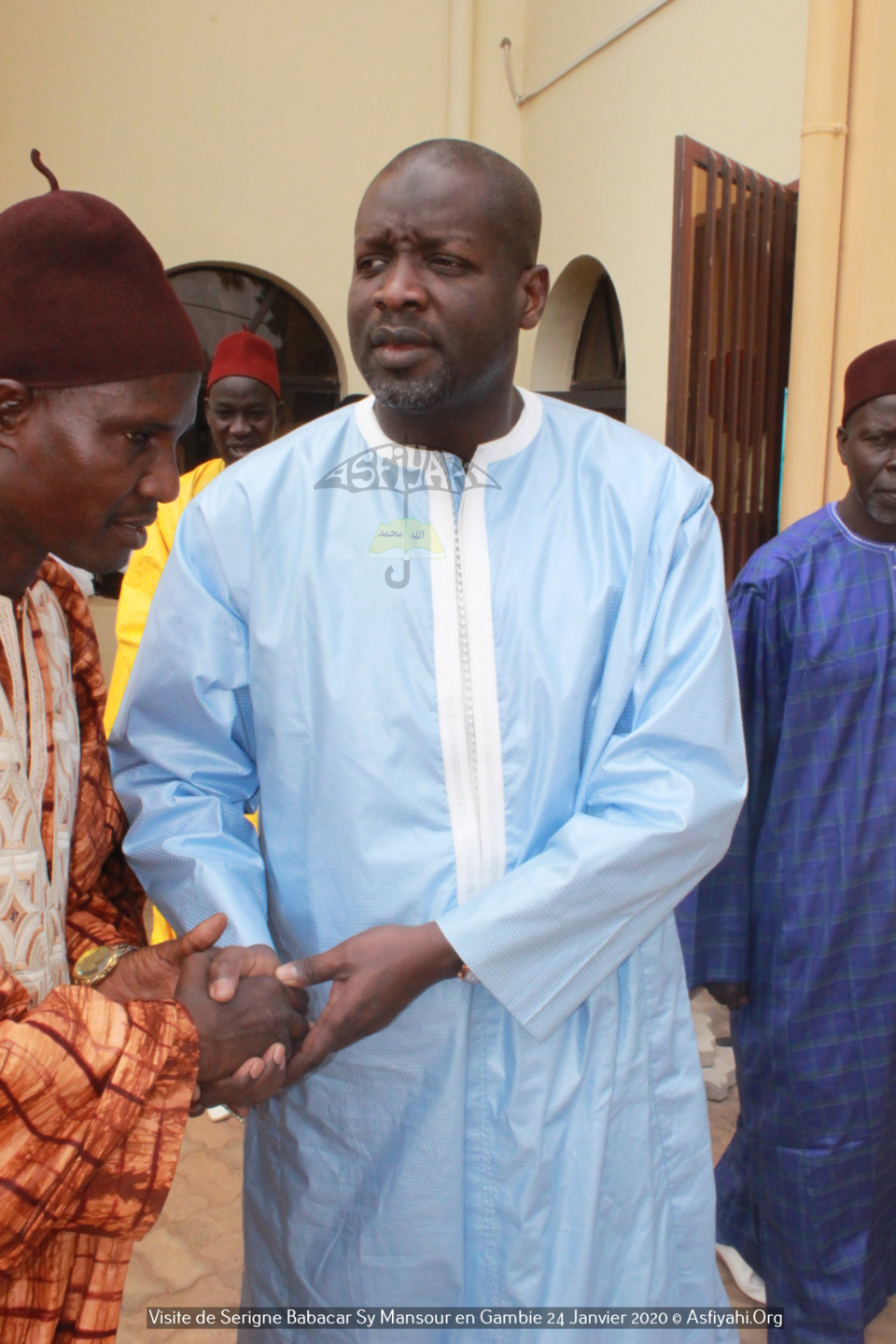 PHOTOS - GAMBIE - Serigne Babacar Sy Mansour assiste à la Prière de ce Vendredi 24 janvier et reçoit une délégation du parlement  de la CEDEAO 