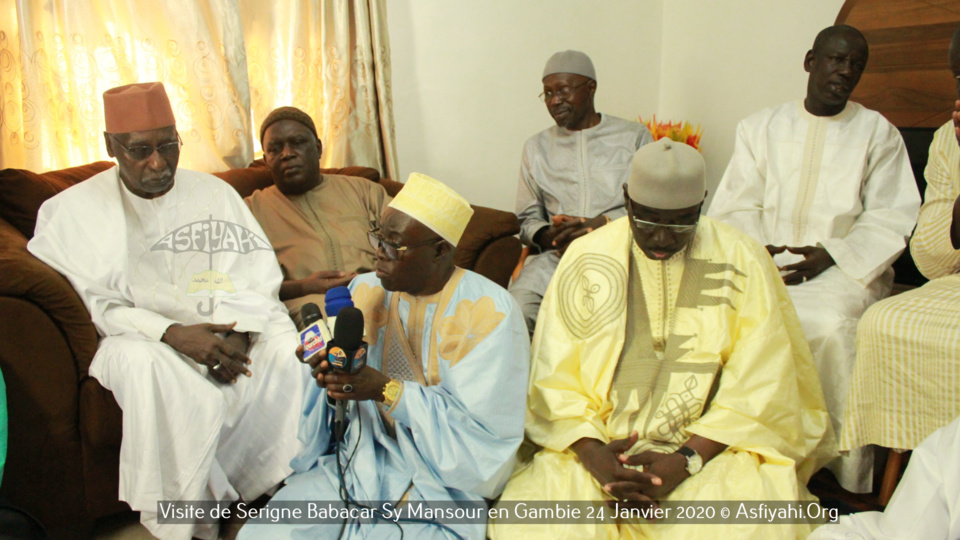 PHOTOS - GAMBIE - Serigne Babacar Sy Mansour assiste à la Prière de ce Vendredi 24 janvier et reçoit une délégation du parlement  de la CEDEAO 
