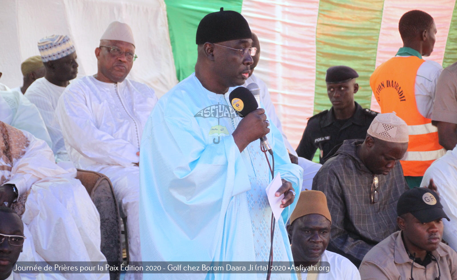 PHOTOS - PAIX AU SENEGAL DANS LE CONTEXTE DU CORONAVIRUS ET DE LA CRIMINALITÉ - Les Images de la Conférence de la Journée de Prières organisée à Golf Chez Serigne Mansour SY Borom Daara Ji (rta)