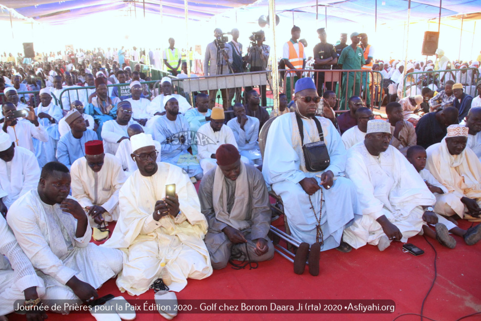 PHOTOS - PAIX AU SENEGAL DANS LE CONTEXTE DU CORONAVIRUS ET DE LA CRIMINALITÉ - Les Images de la Conférence de la Journée de Prières organisée à Golf Chez Serigne Mansour SY Borom Daara Ji (rta)