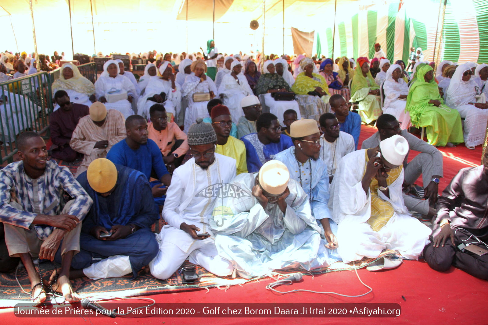 PHOTOS - PAIX AU SENEGAL DANS LE CONTEXTE DU CORONAVIRUS ET DE LA CRIMINALITÉ - Les Images de la Conférence de la Journée de Prières organisée à Golf Chez Serigne Mansour SY Borom Daara Ji (rta)