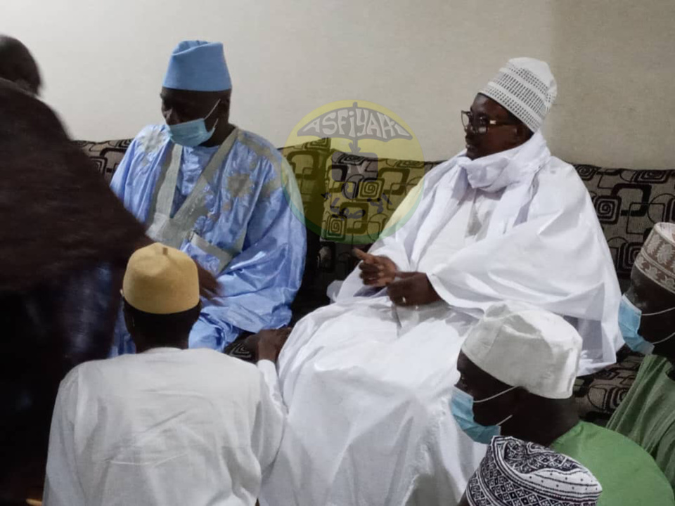 PHOTOS - Présentation de Condoléances de Serigne Bass AbdouHadre au nom du Khalif General des Mourides 