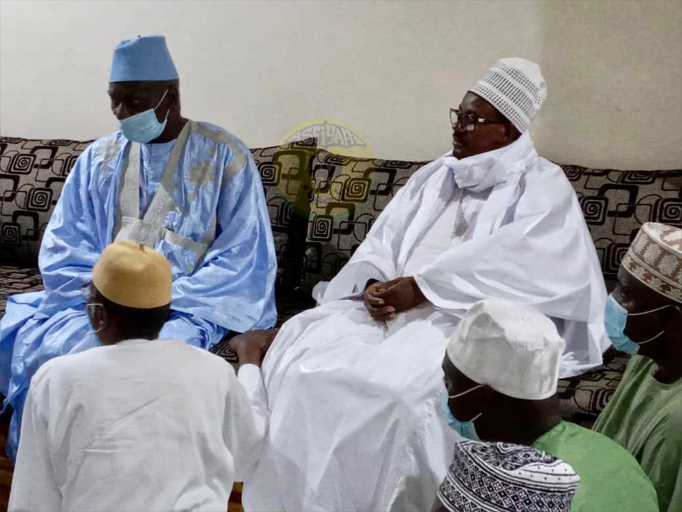 PHOTOS - Présentation de Condoléances de Serigne Bass AbdouHadre au nom du Khalif General des Mourides 