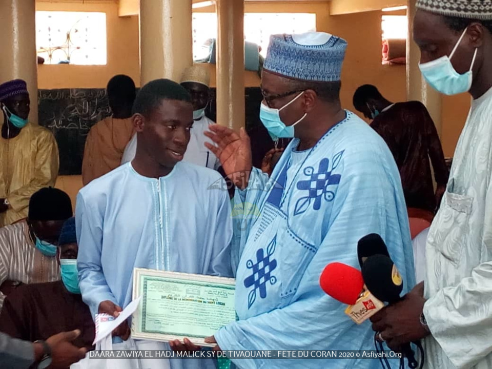 PHOTOS - FÊTE DU CORAN AU DAARA de la ZAWIYA ELHADJI MALICK SY de TIVAOUANE - Les apprenants prennent congés (BEUR) pour les besoins de la Tabaski