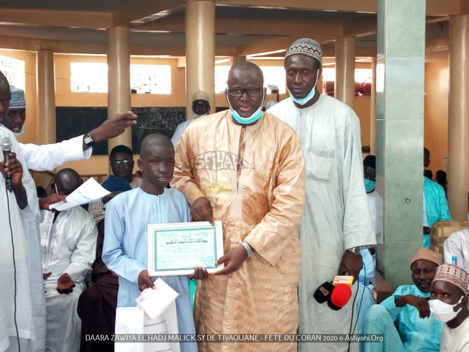 PHOTOS - FÊTE DU CORAN AU DAARA de la ZAWIYA ELHADJI MALICK SY de TIVAOUANE - Les apprenants prennent congés (BEUR) pour les besoins de la Tabaski
