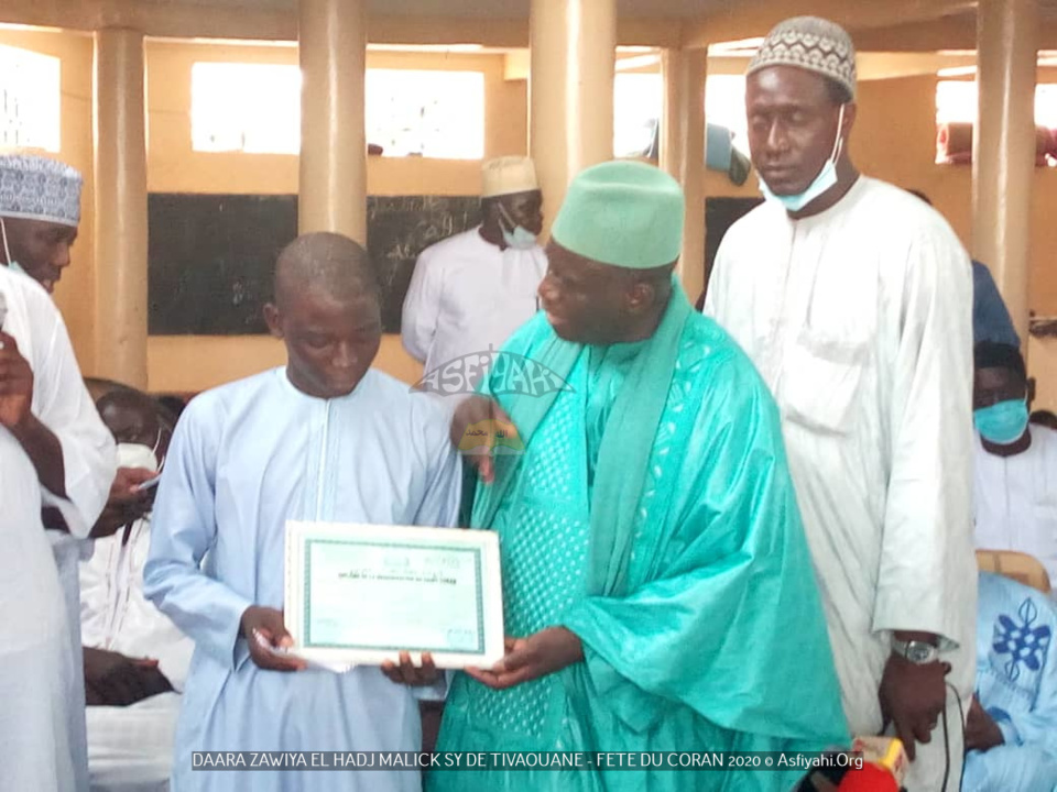 PHOTOS - FÊTE DU CORAN AU DAARA de la ZAWIYA ELHADJI MALICK SY de TIVAOUANE - Les apprenants prennent congés (BEUR) pour les besoins de la Tabaski