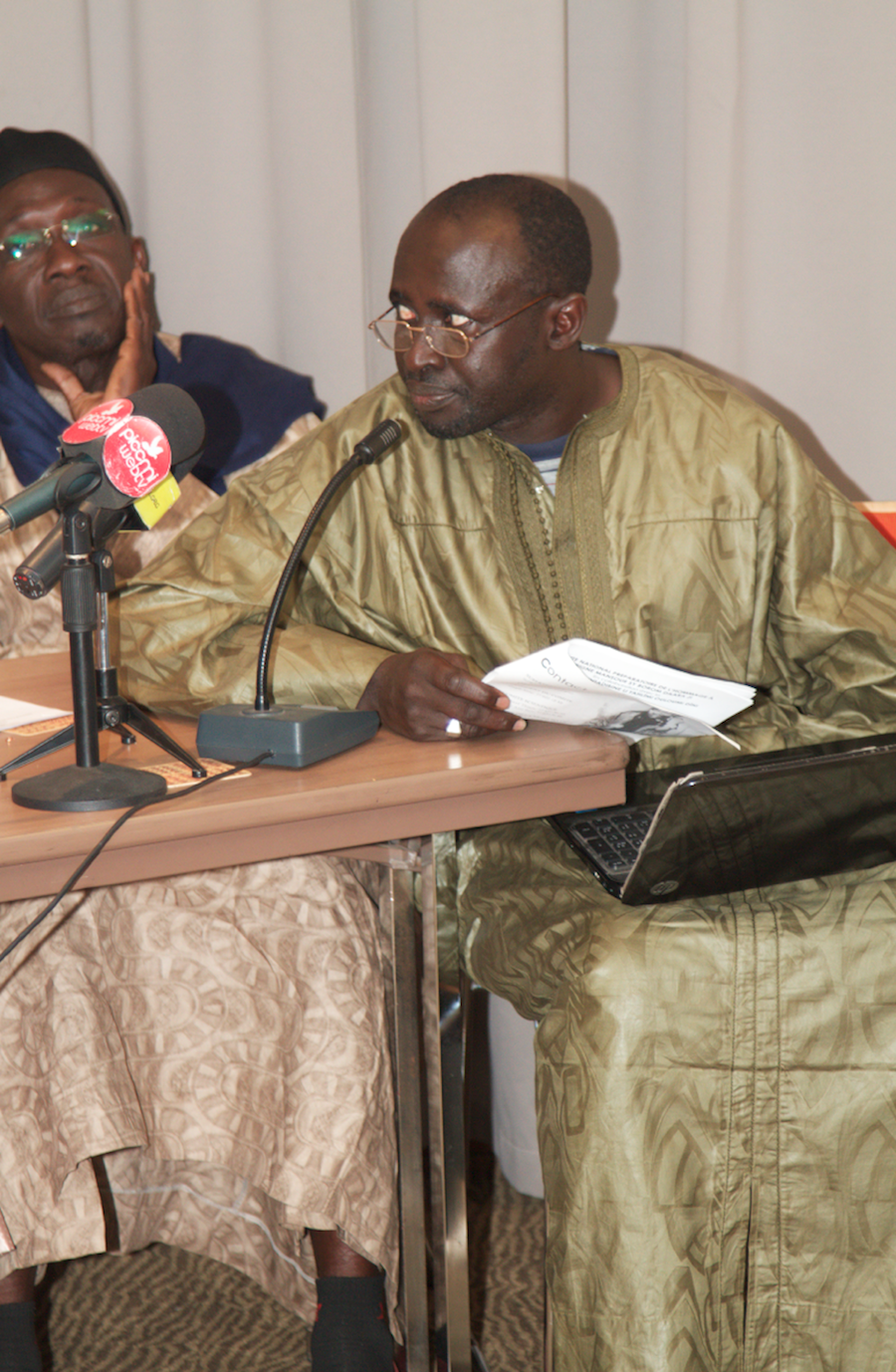 PHOTOS - Les Images du Point de Presse du Comité Preparatoire de l'hommage à Serigne Mansour Sy Borom Daara Ji , du 21 au 30 Mars 2014