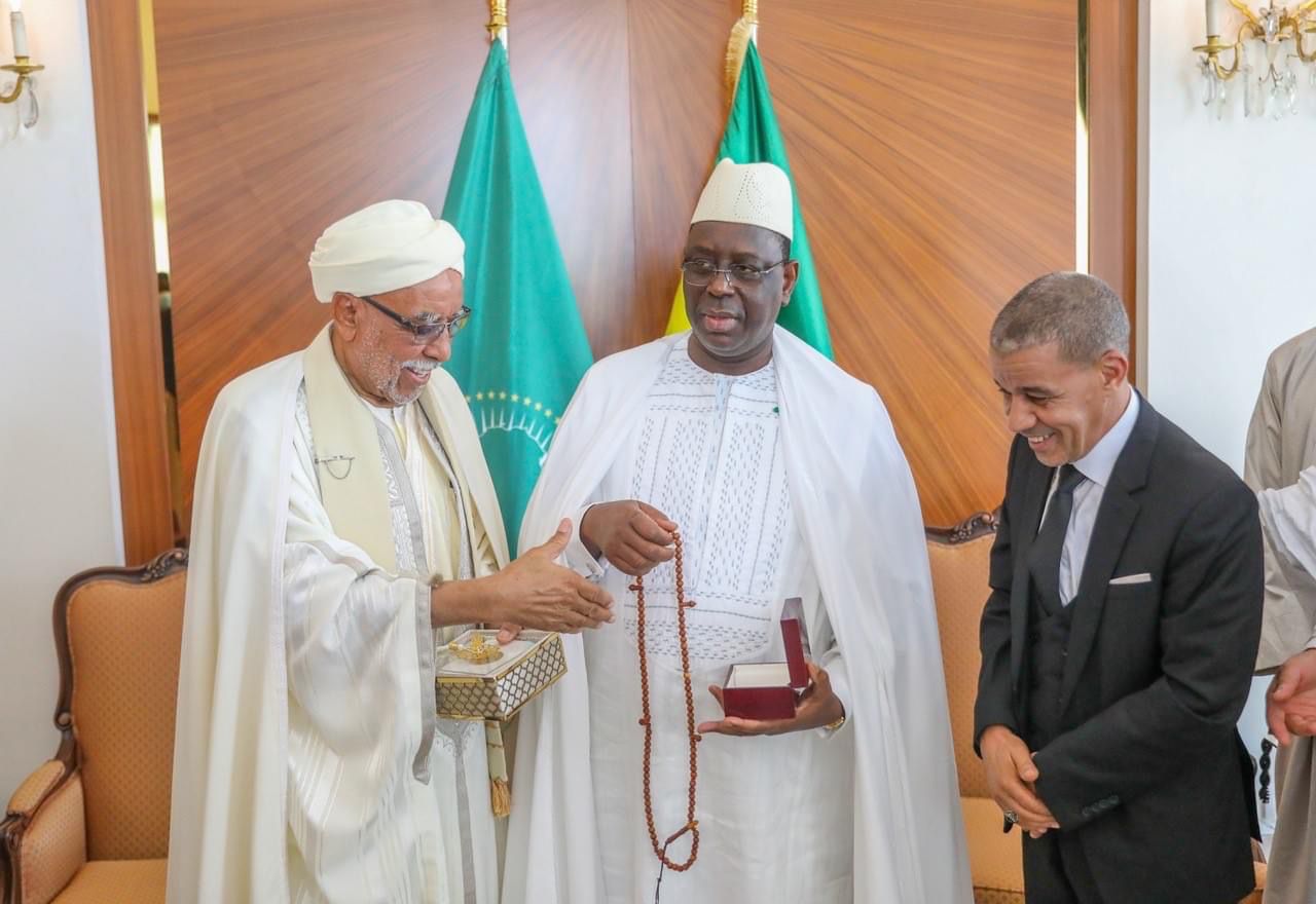 Le Khalif Cheikh Sidi Ali Bel Arabi a été reçu ce Vendredi au palais de la république par le Chef de l'Etat Macky SALL