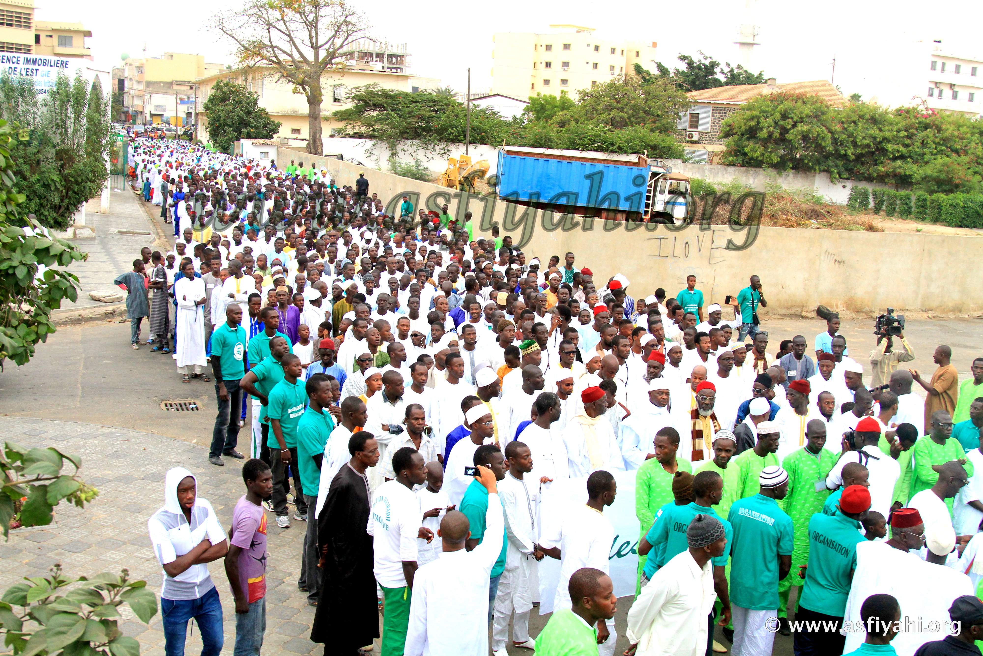 PHOTOS - Le Grand Rassemblement des Jeunes Tidianes de Dakar , lors de la Conference des Journées Cheikh 2014