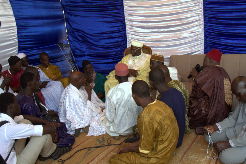 PHOTOS -  Lecture du Coran suivie de Ziarra : Journée de prières Thierno Macky Mountaga Daha Cheikhou Oumar Foutiyou Tall à Saint-Louis ce Samedi 4 Avril 2015