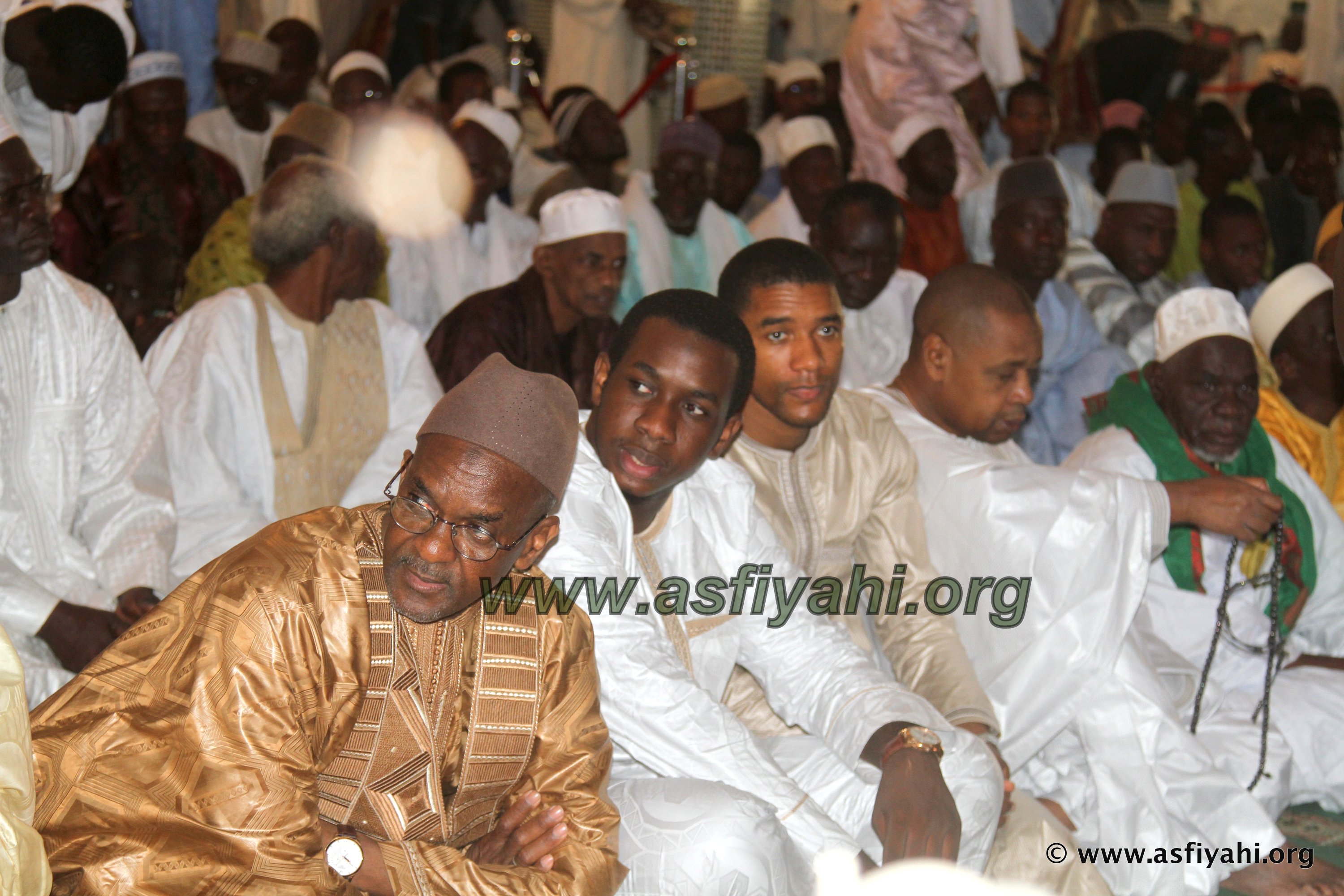 PHOTOS - TABASKi 2015 - Les Images de la Prière à la Mosquée Omarienne de Dakar 