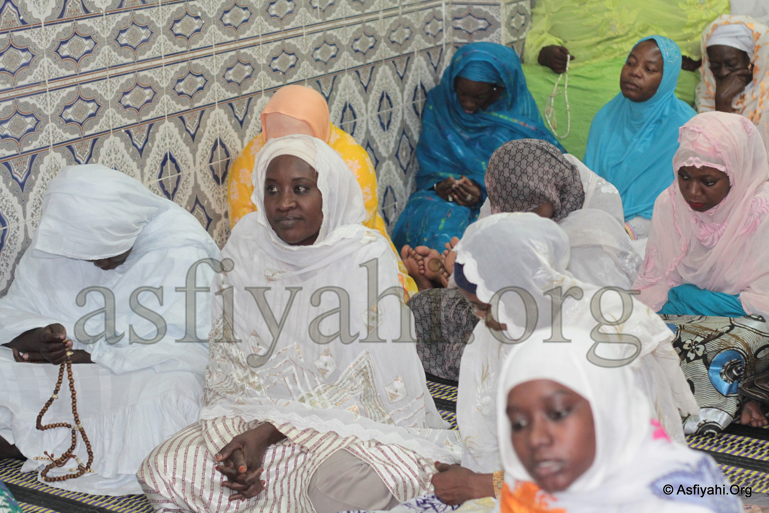 PHOTOS - Les Images de la "Hadara de la Jeunesse", organisée le Vendredi 1er janvier 2016 à la Zawiya El Hadj Malick Sy de Dakar par la Dahira Asfiyahi