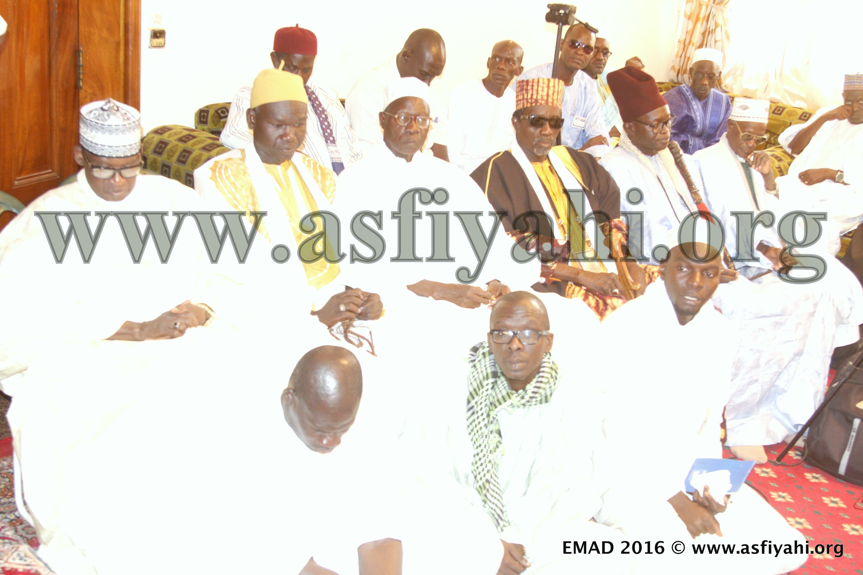 PHOTOS - Festival mémoire des « Penc » et villages de Dakar, « Ndakaru Demb » : l'EMAD reçoit LA bénédiction de Serigne Abdoul Aziz Sy Al Amine  