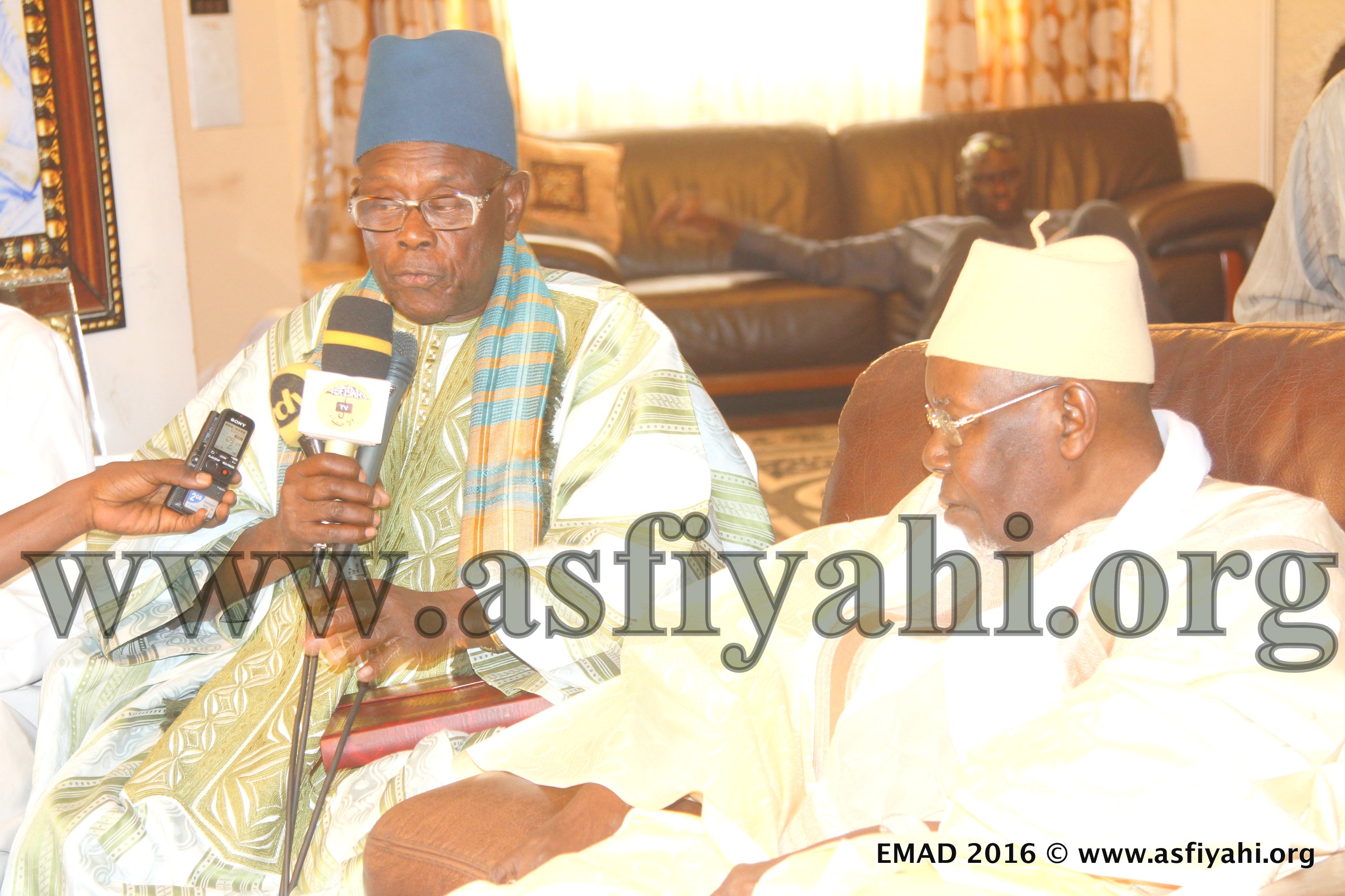 PHOTOS - Festival mémoire des « Penc » et villages de Dakar, « Ndakaru Demb » : l'EMAD reçoit LA bénédiction de Serigne Abdoul Aziz Sy Al Amine  