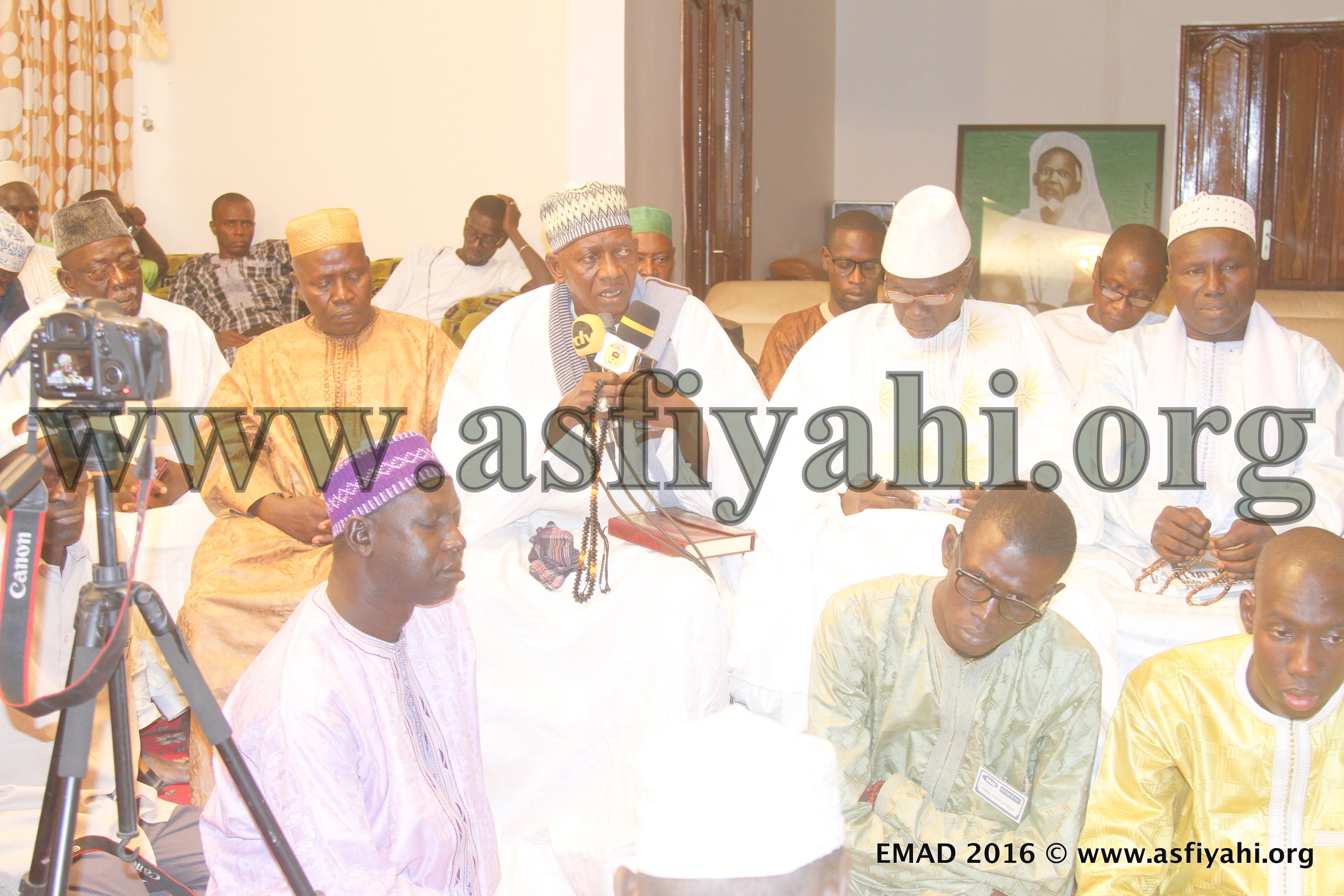 PHOTOS - Festival mémoire des « Penc » et villages de Dakar, « Ndakaru Demb » : l'EMAD reçoit LA bénédiction de Serigne Abdoul Aziz Sy Al Amine  