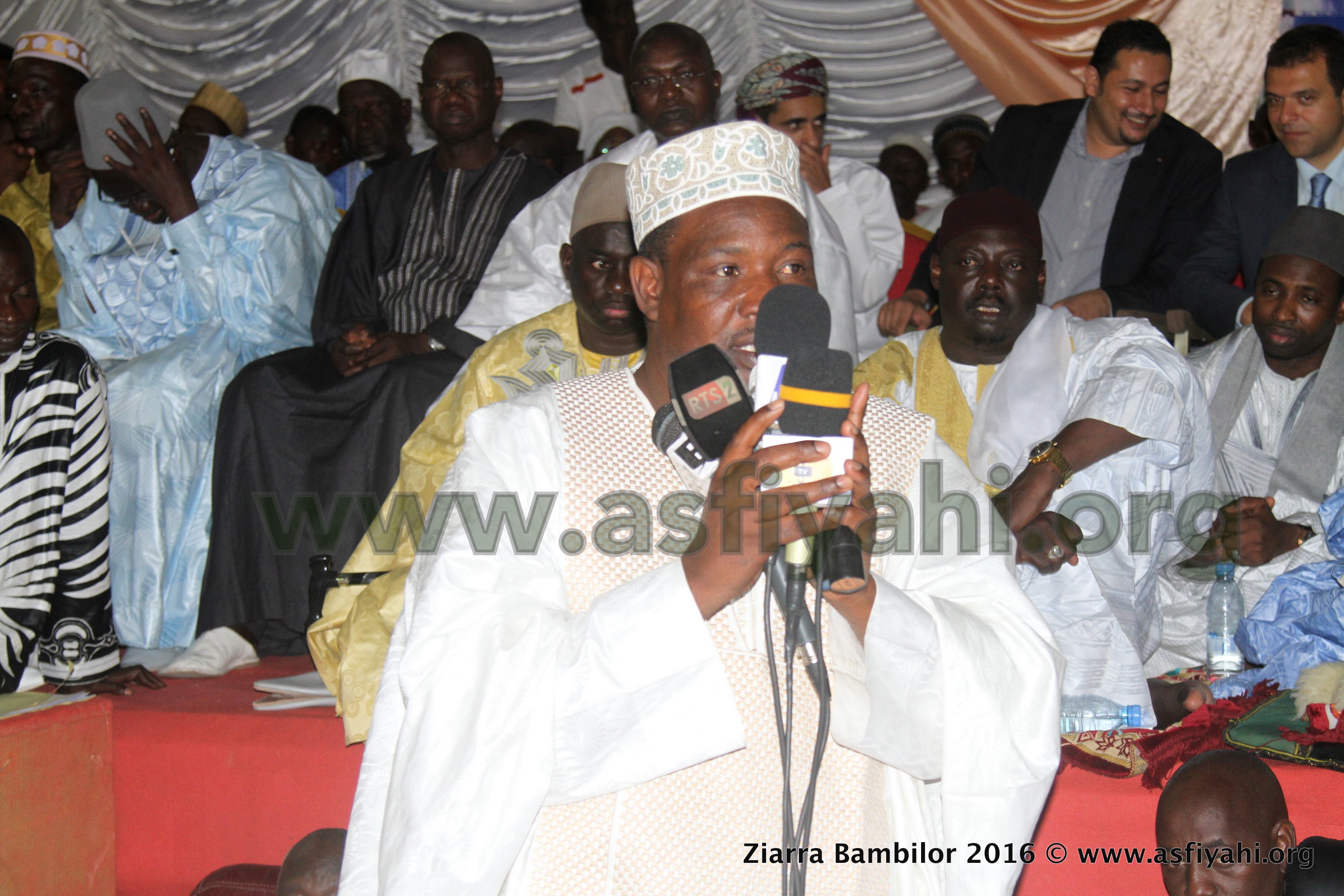 PHOTOS - BAMBILOR - Les Images de la Cérémonie officielle de la Ziarra Thierno Djibril Ousmane Bâ, ce Samedi 5 Mars 2016