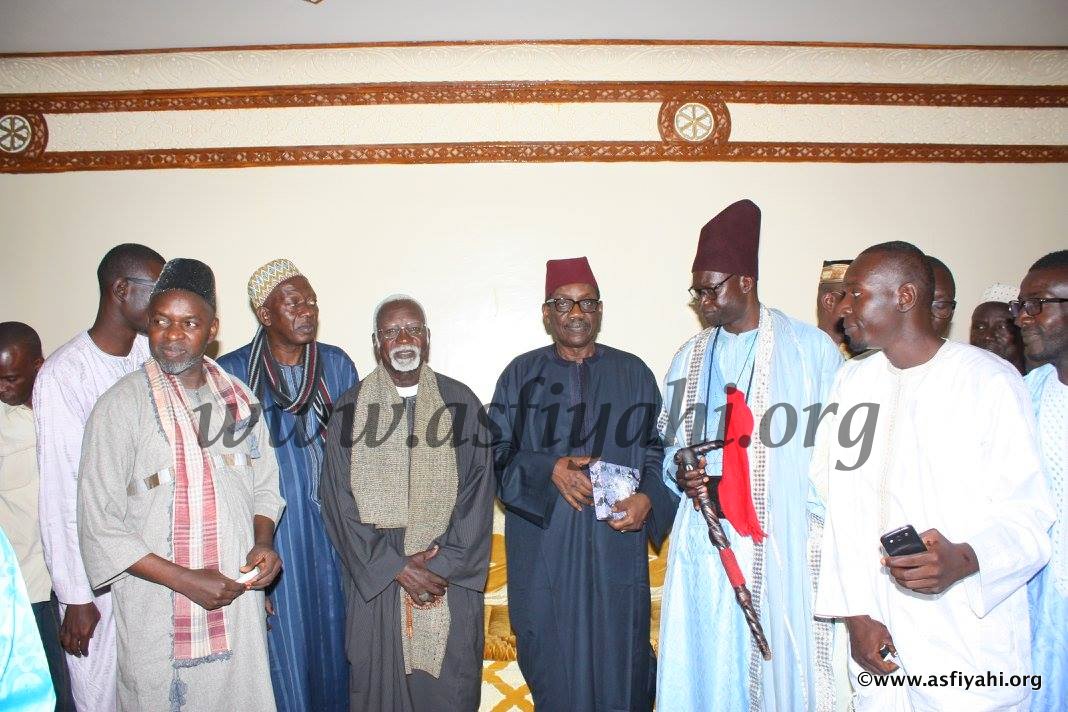PHOTOS - Serigne Maodo SY Dabakh reçoit l'entente des mouvements et associations de développement (EMAD) dans le cadre du FESPENC 2016