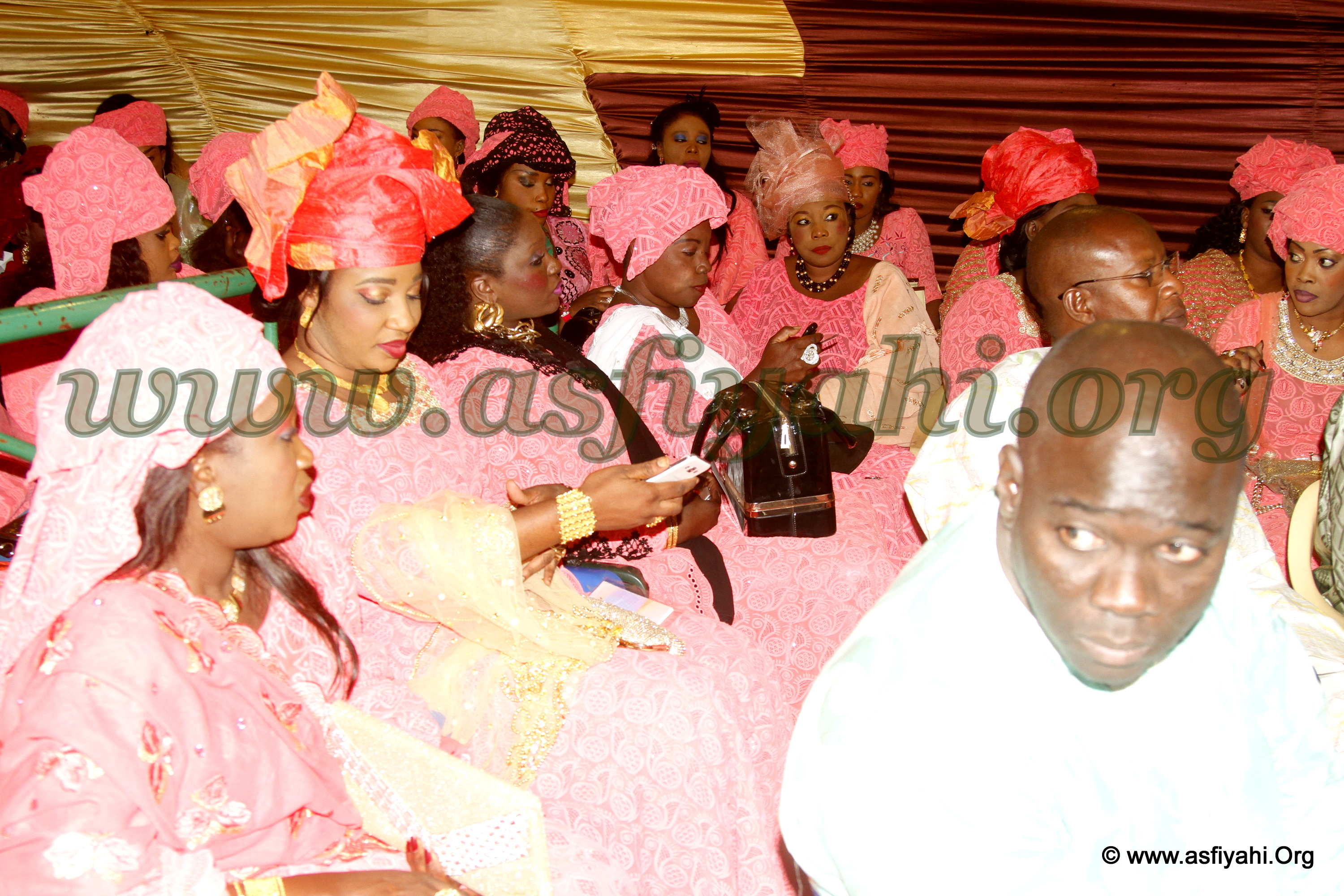 PHOTOS - 1er MAI 2016 À TIVAOUANE - Les Images de la Journée de Prières EL Hadj Eumeudou Mbaye Maodo (rta), Père d'El Hadj Mansour Mbaye